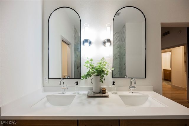 3001 Bridge Creek Street, Las Vegas, NV 89117