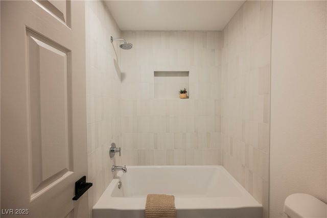 3001 Bridge Creek Street, Las Vegas, NV 89117