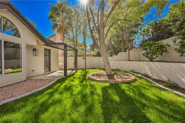 3001 Bridge Creek Street, Las Vegas, NV 89117