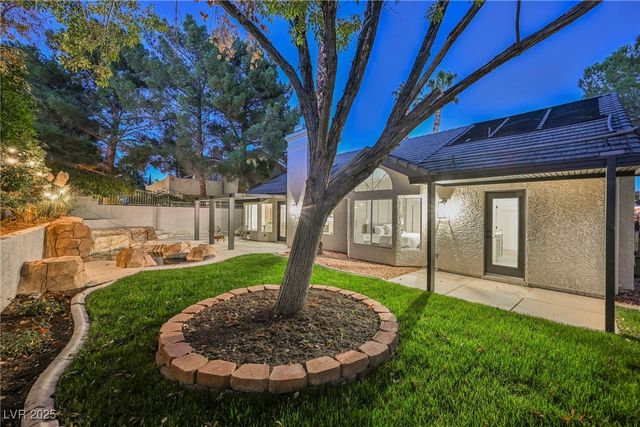 3001 Bridge Creek Street, Las Vegas, NV 89117