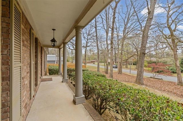 2293 Hidden Lane, Snellville, GA 30078