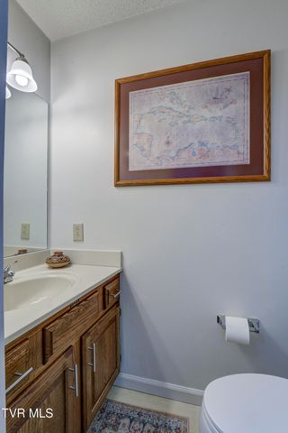 400 Sunset Drive Apt P83, Johnson City, TN 37604