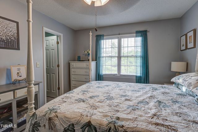 400 Sunset Drive Apt P83, Johnson City, TN 37604