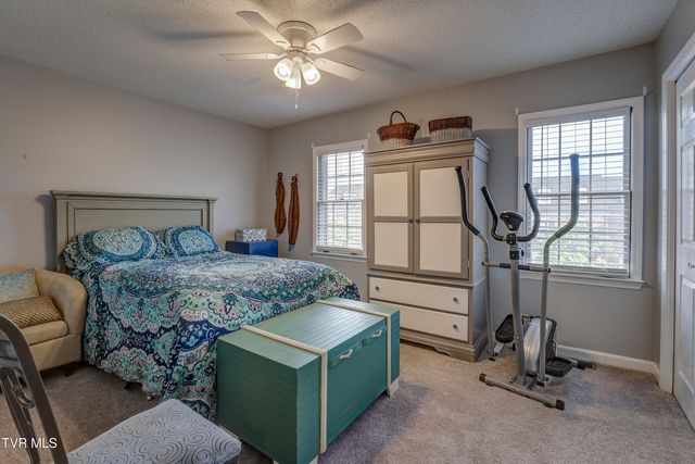 400 Sunset Drive Apt P83, Johnson City, TN 37604