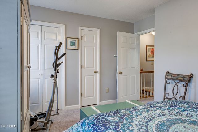 400 Sunset Drive Apt P83, Johnson City, TN 37604
