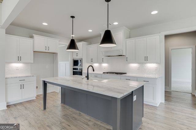1813 Piney Bend Drive, Buford, GA 30518