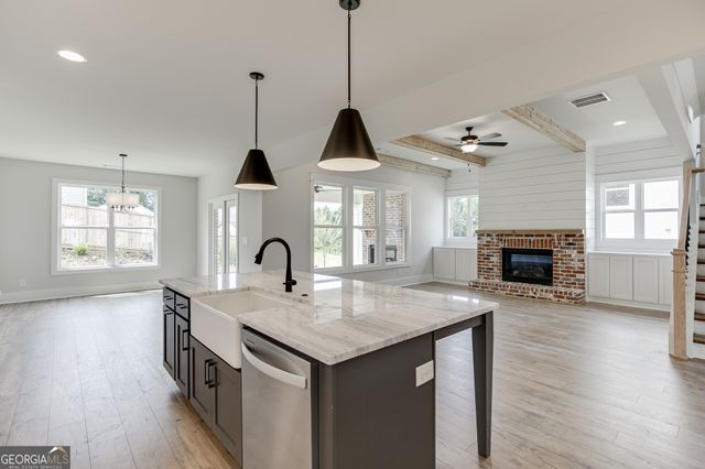 1813 Piney Bend Drive, Buford, GA 30518