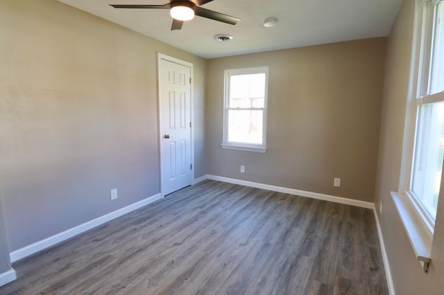 1663 Stone Lake Drive, La Porte, IN 46350