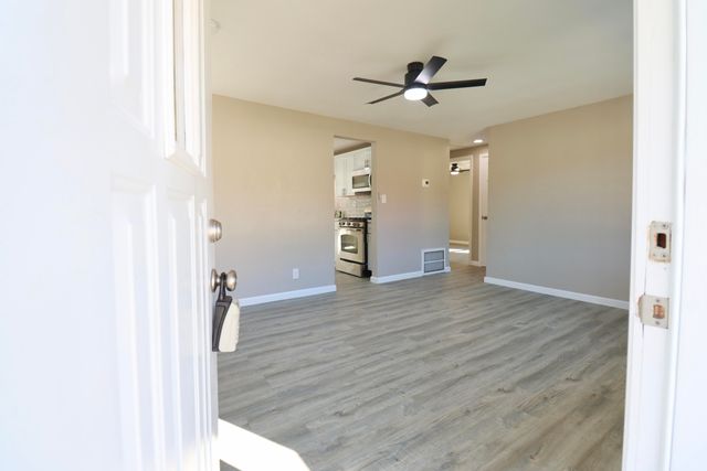 1663 Stone Lake Drive, La Porte, IN 46350