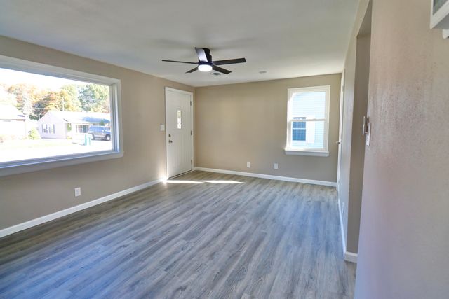 1663 Stone Lake Drive, La Porte, IN 46350