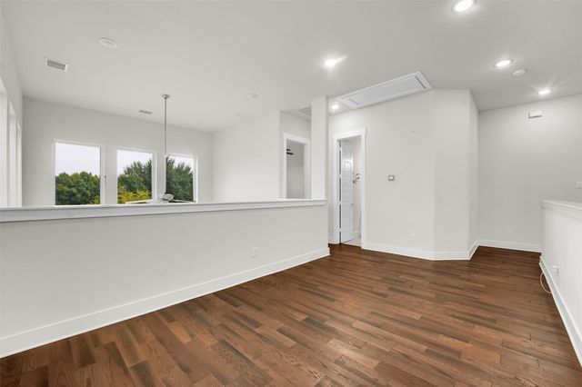 7880 Minglewood Lane, Dallas, TX 75231