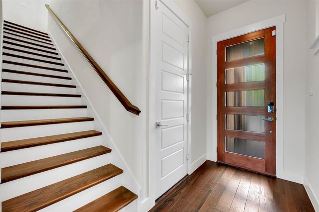 7880 Minglewood Lane, Dallas, TX 75231