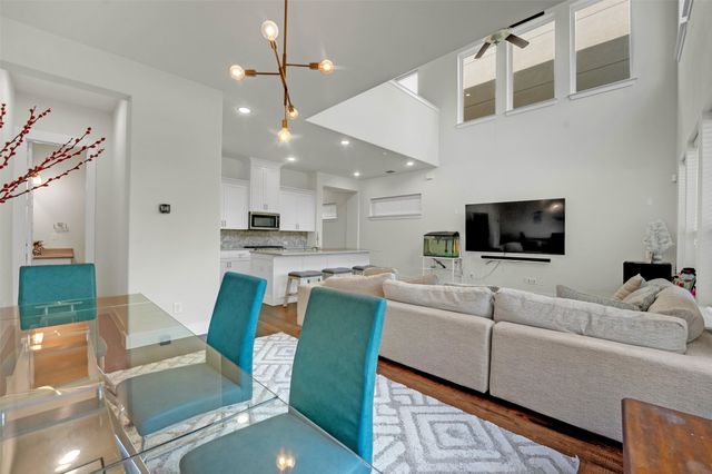 7880 Minglewood Lane, Dallas, TX 75231