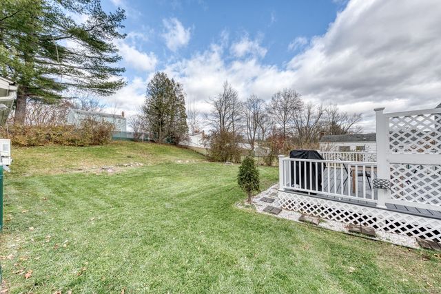 267 Reed Avenue, Windsor Locks, CT 06096