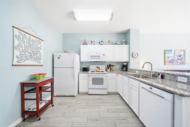 2556 RENSHAW STREET, Kissimmee, FL 34747