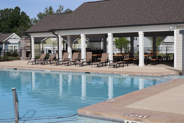 402 Double Play Drive 115, Chattanooga, TN 37421