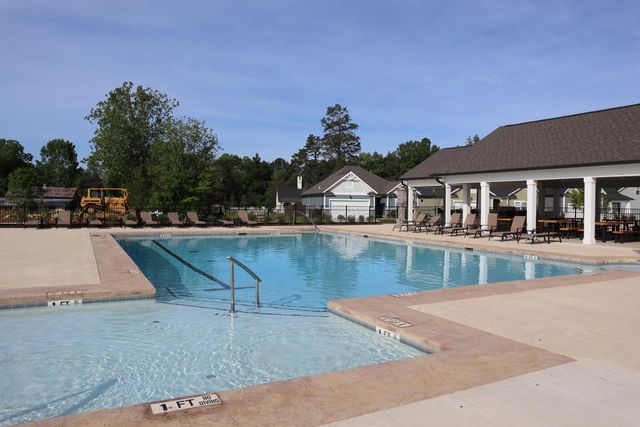 402 Double Play Drive 115, Chattanooga, TN 37421