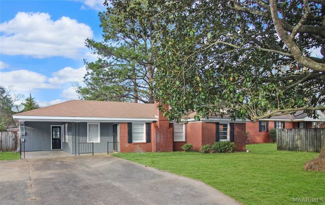 3739 Honeysuckle Court, Montgomery, AL 36109