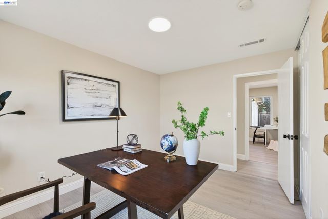 9792 Broadmoor Dr, San Ramon, CA 94583