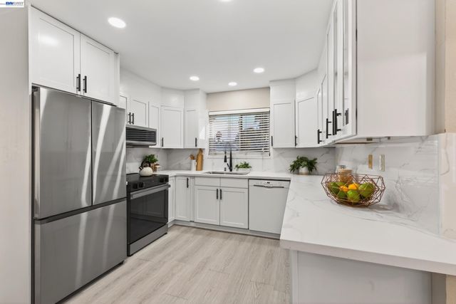 9792 Broadmoor Dr, San Ramon, CA 94583