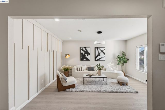 9792 Broadmoor Dr, San Ramon, CA 94583