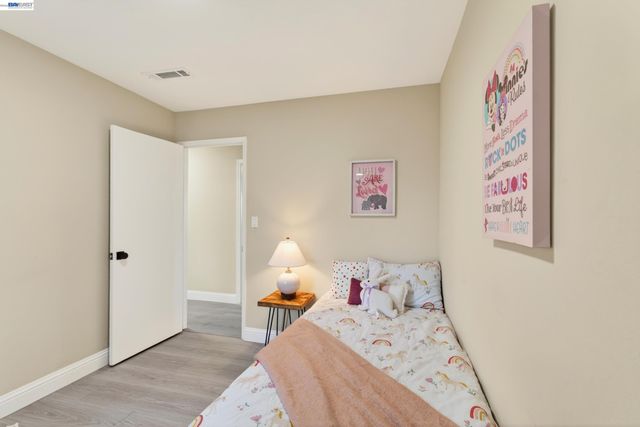 9792 Broadmoor Dr, San Ramon, CA 94583