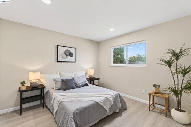 9792 Broadmoor Dr, San Ramon, CA 94583