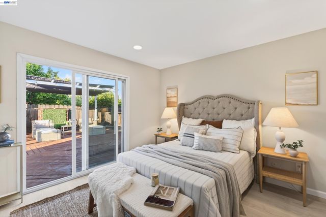 9792 Broadmoor Dr, San Ramon, CA 94583