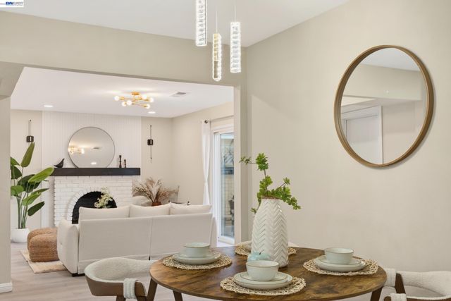 9792 Broadmoor Dr, San Ramon, CA 94583