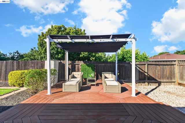 9792 Broadmoor Dr, San Ramon, CA 94583