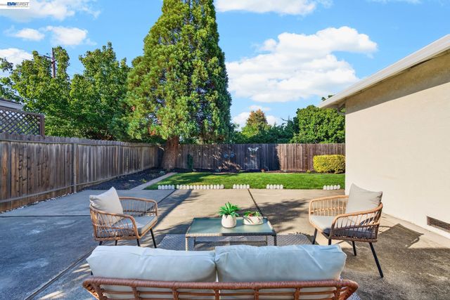 9792 Broadmoor Dr, San Ramon, CA 94583