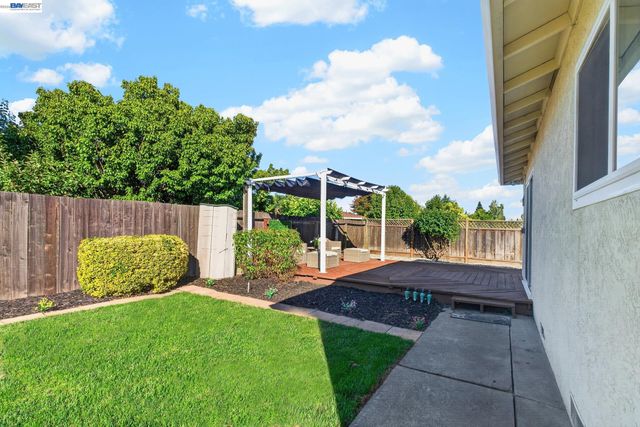 9792 Broadmoor Dr, San Ramon, CA 94583