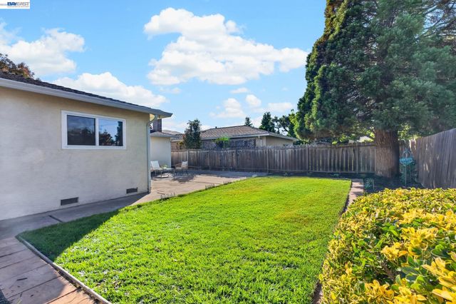9792 Broadmoor Dr, San Ramon, CA 94583