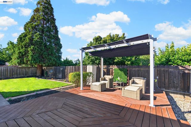 9792 Broadmoor Dr, San Ramon, CA 94583