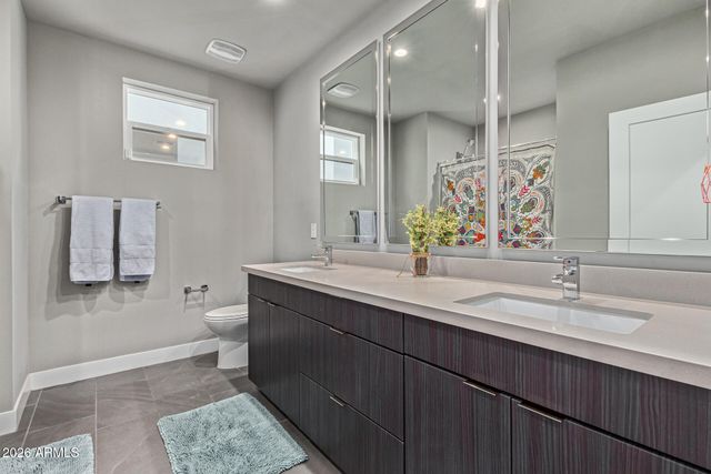 2825 N 42nd Street 7, Phoenix, AZ 85008
