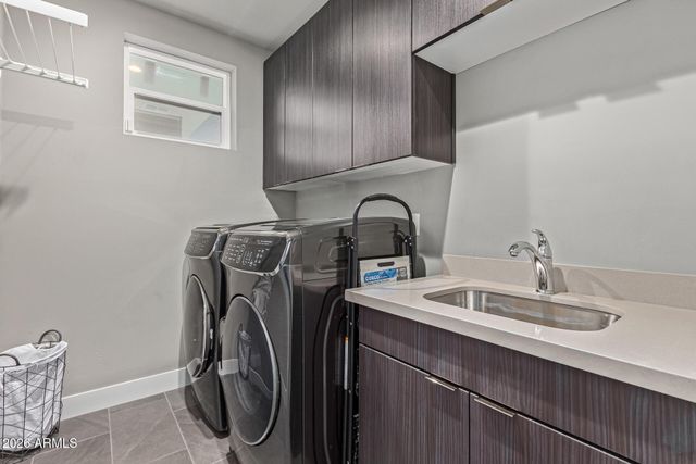 2825 N 42nd Street 7, Phoenix, AZ 85008