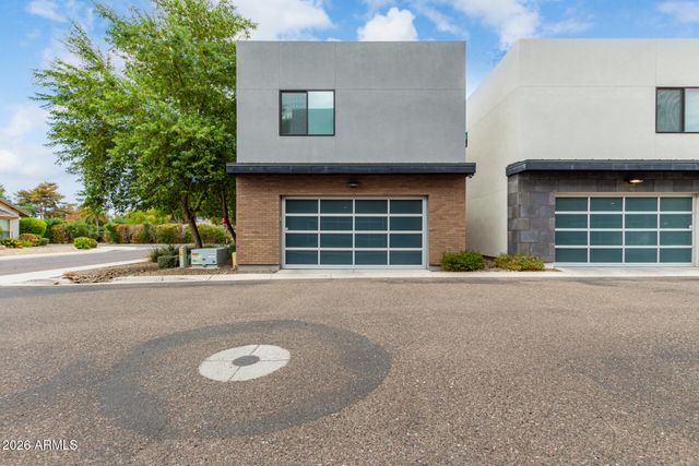 2825 N 42nd Street 7, Phoenix, AZ 85008