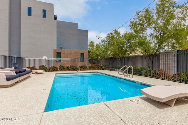 2825 N 42nd Street 7, Phoenix, AZ 85008