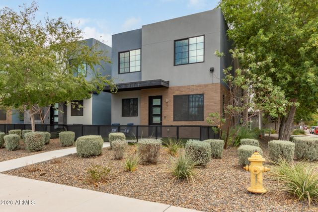 2825 N 42nd Street 7, Phoenix, AZ 85008