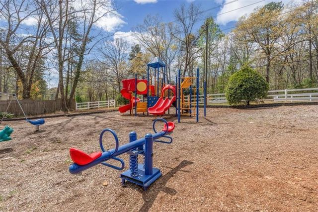 6820 S Lakewood Terrace, Douglasville, GA 30135