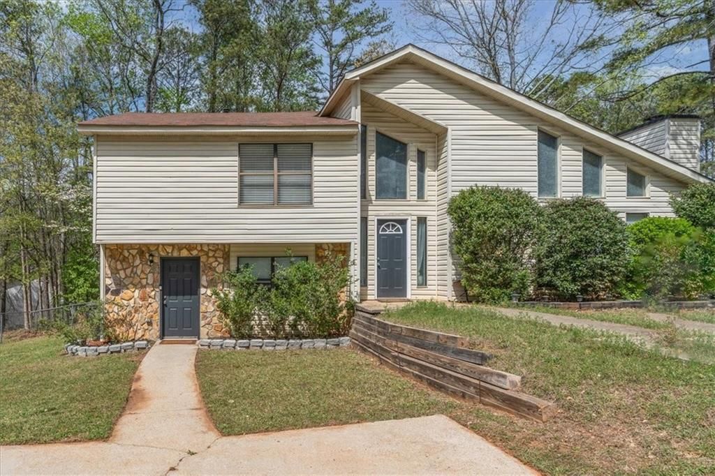 6820 S Lakewood Terrace, Douglasville, GA 30135
