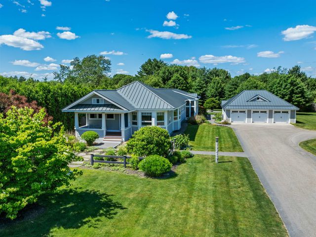 384 Winnacunnet Road, Hampton, NH 03842
