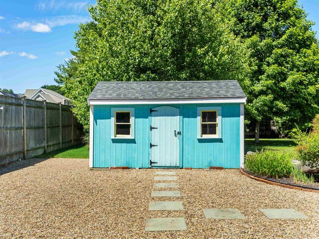 384 Winnacunnet Road, Hampton, NH 03842