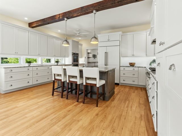 384 Winnacunnet Road, Hampton, NH 03842
