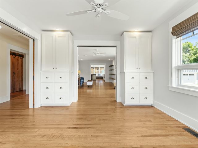 384 Winnacunnet Road, Hampton, NH 03842