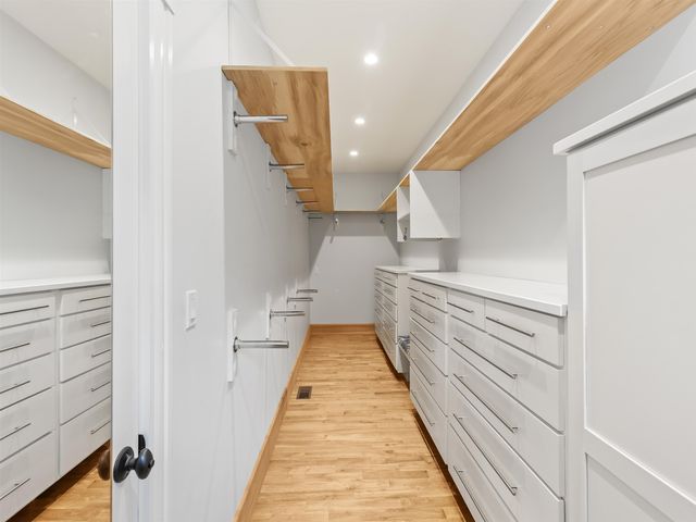 384 Winnacunnet Road, Hampton, NH 03842