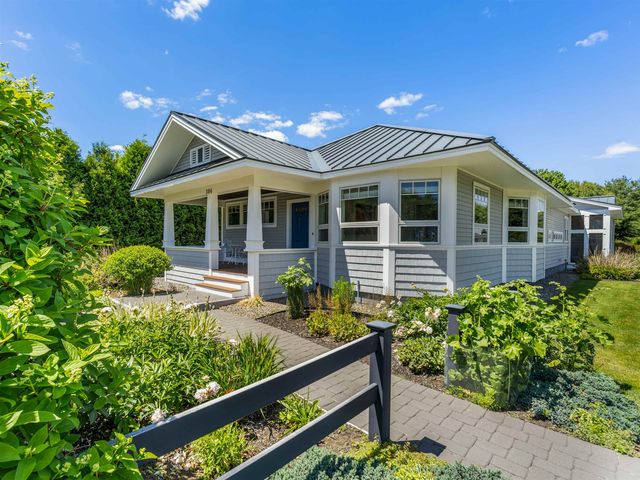 384 Winnacunnet Road, Hampton, NH 03842