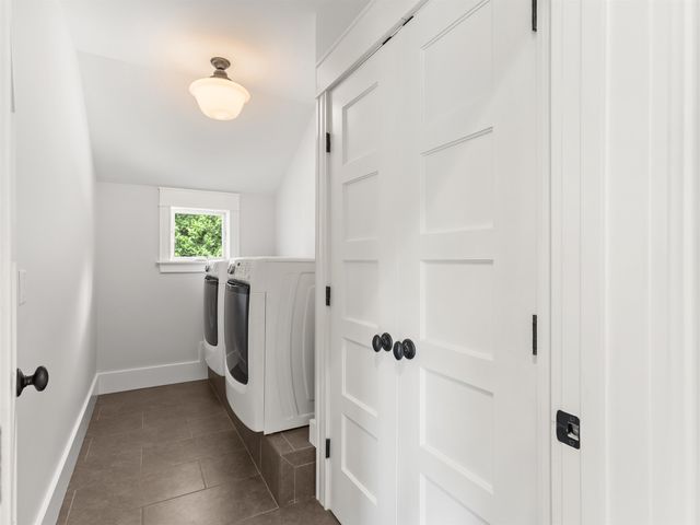 384 Winnacunnet Road, Hampton, NH 03842