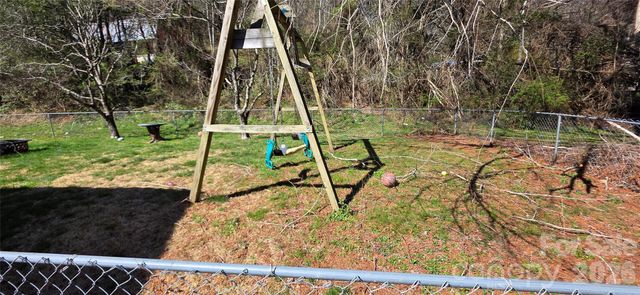 5661 Asheville Highway, Pisgah Forest, NC 28768