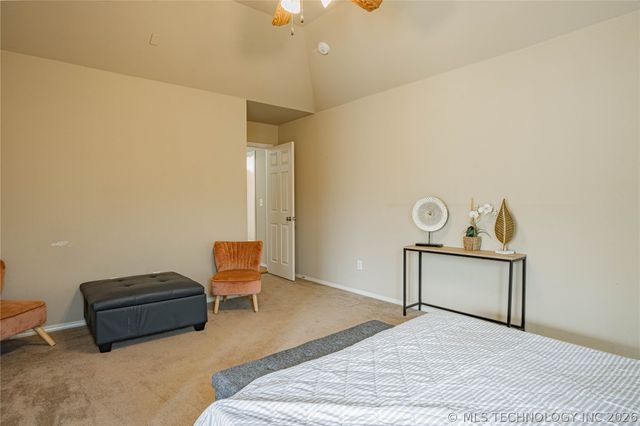 12129 N 108th Avenue E, Collinsville, OK 74021